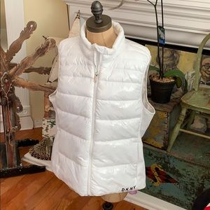 DKNY sz xl creme wht puffer vest zip front